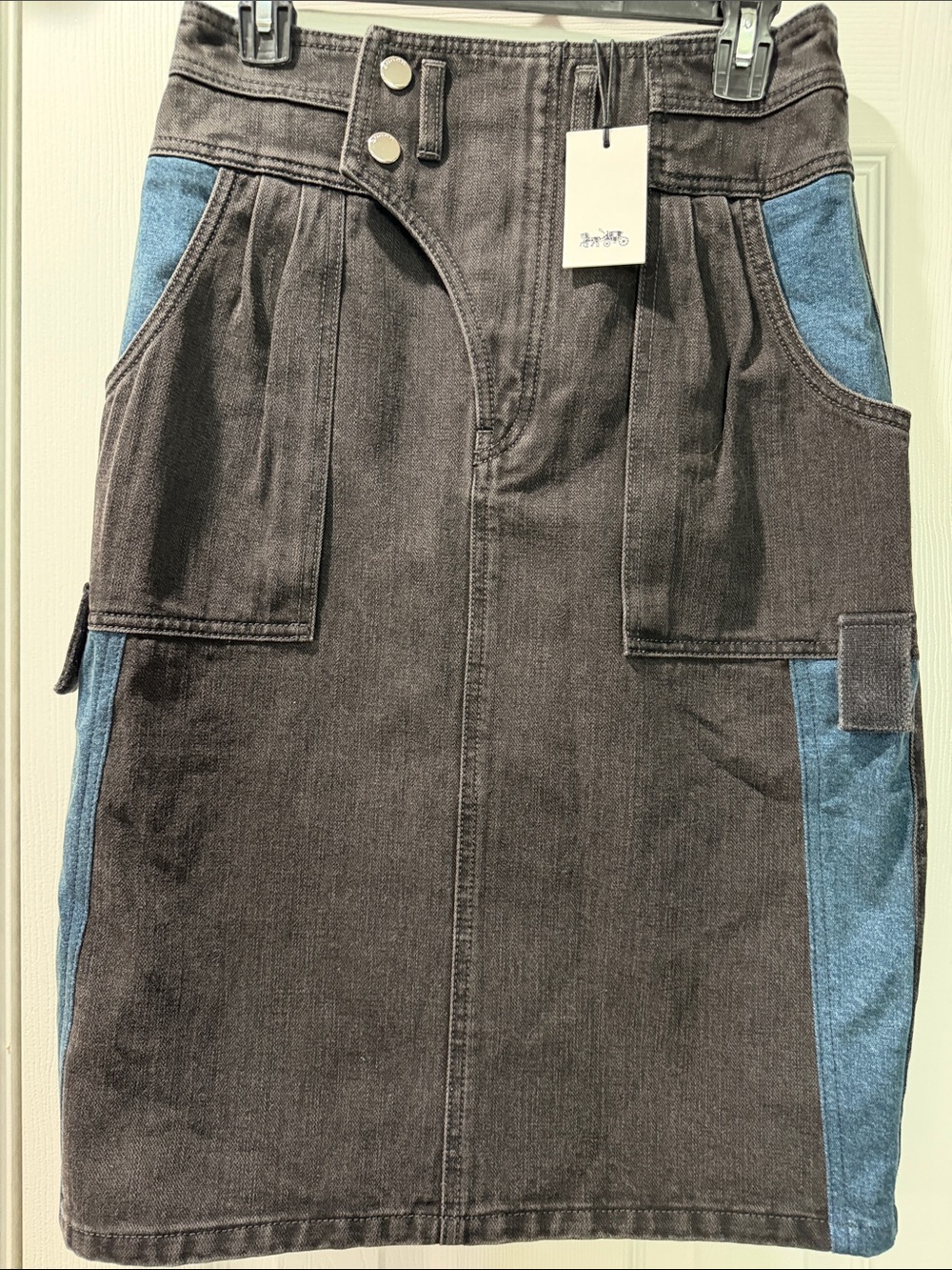 Coach restored Denim Jean Two tone Black and Blue Women's Skirt CX552 sz 4